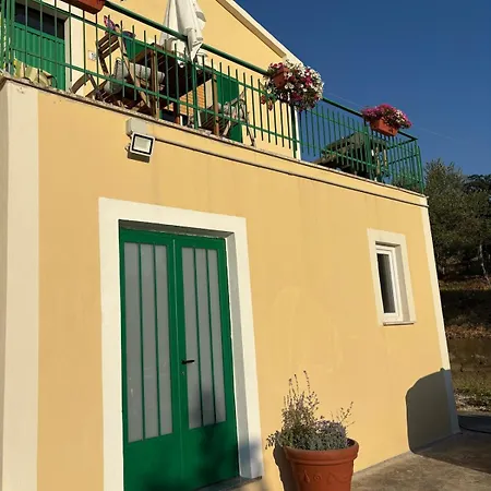 Vingardsferie I Abruzzo - Valle Del Sole Med Basseng Holiday home Atri
