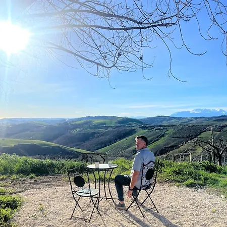 Vingardsferie I Abruzzo - Valle Del Sole Med Basseng *